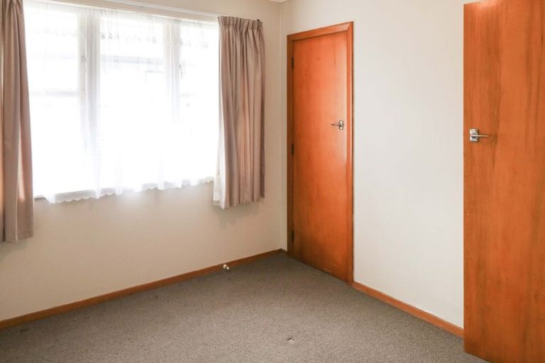 Photo of property in 1/19 Mangaroa Hill Road, Maoribank, Upper Hutt, 5018
