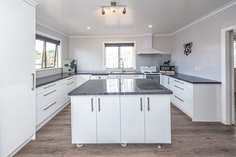 Photo of property in 87 Carlton Avenue, Tawhero, Whanganui, 4501