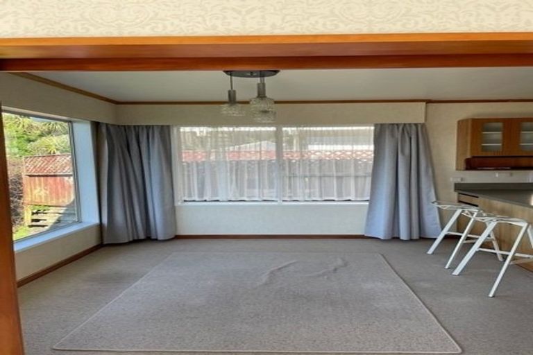 Photo of property in 41 Eskdale Road, Papakowhai, Porirua, 5024