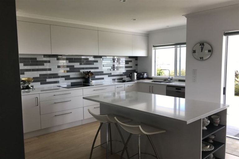 Photo of property in 106 Hamurana Road, Omokoroa, 3114