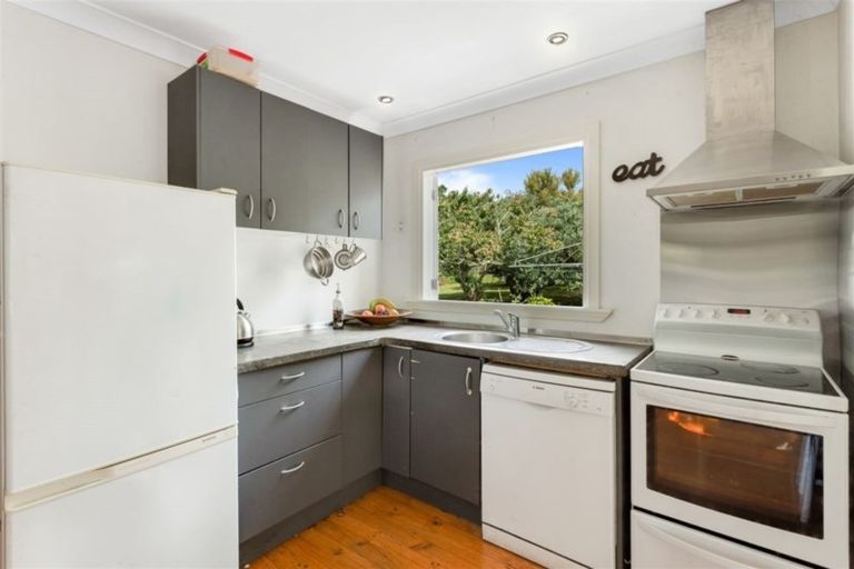 Photo of property in 885 Kahikatea Flat Road, Waitoki, Kaukapakapa, 0871