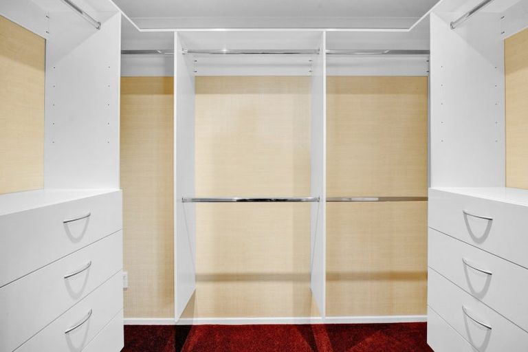 Photo of property in 11-13 Miro Street, Merrilands, New Plymouth, 4312