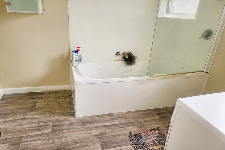 Photo of property in 4 Albert Street, Dannevirke, 4930