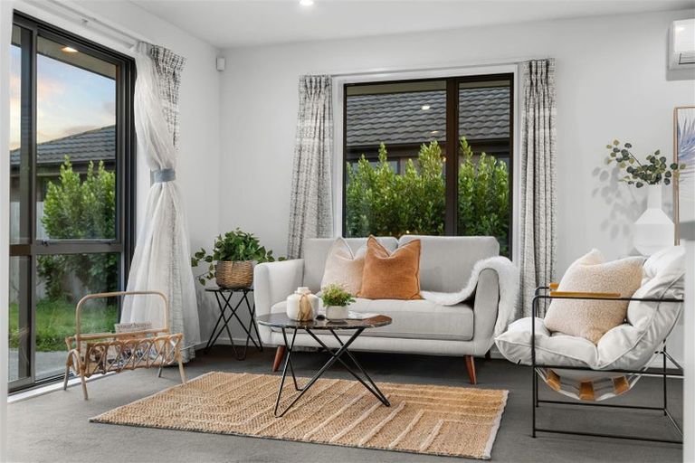 Photo of property in 43 Mariposa Crescent, Aidanfield, Christchurch, 8025