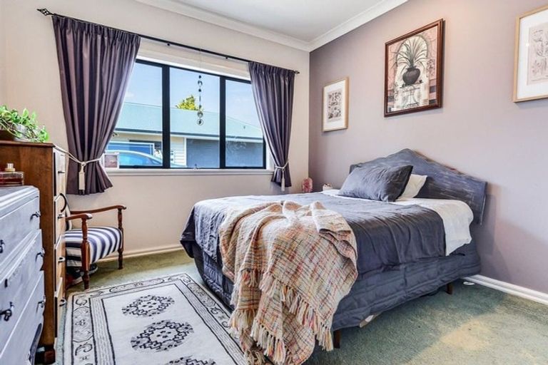 Photo of property in 143 Taylor Street, Cambridge, 3434