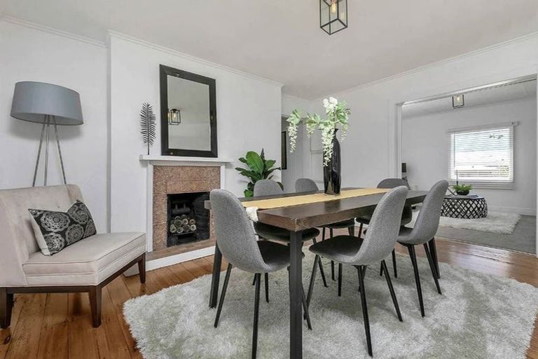 Photo of property in 31 Mahara Avenue, Birkenhead, Auckland, 0626