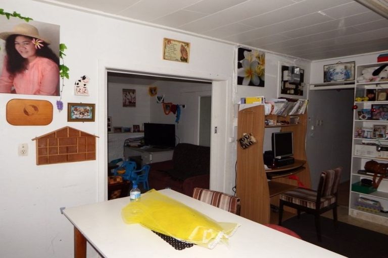 Photo of property in 11 Bell Street, Marton, 4710