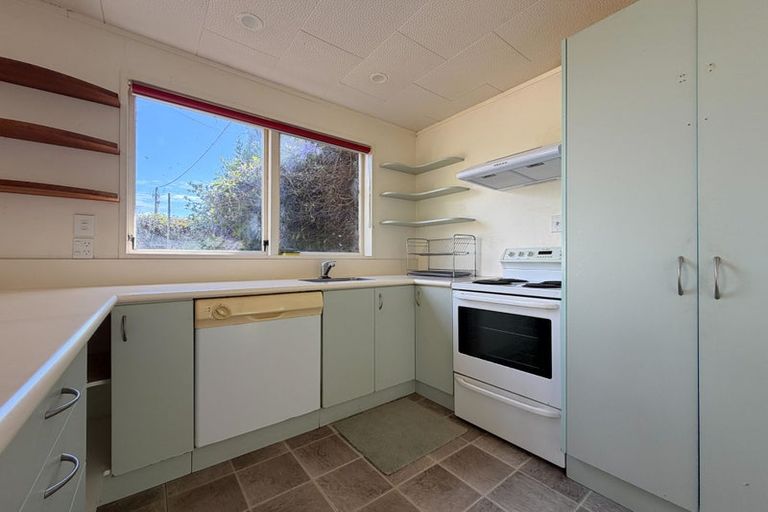 Photo of property in 145 Chivalry Road, Glenfield, Auckland, 0629