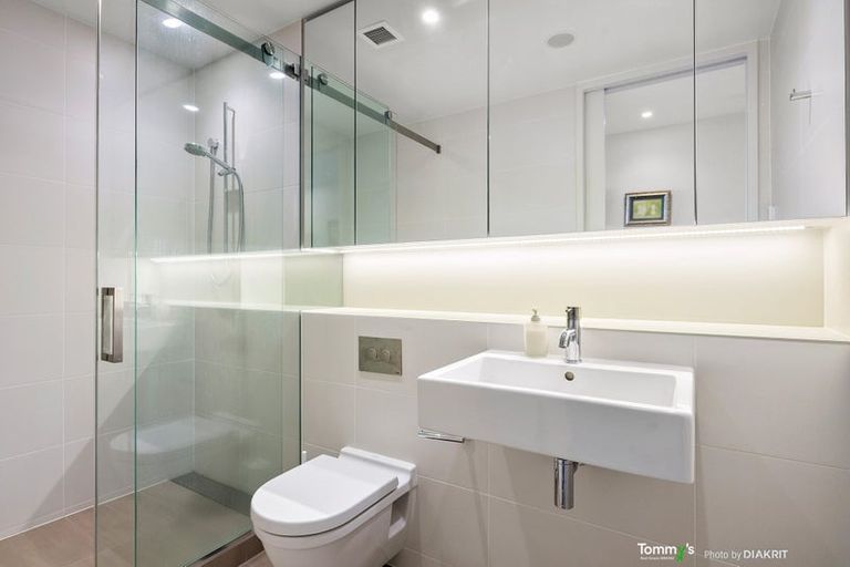 Photo of property in Clyde Quay Wharf, 1c/6 Clyde Quay Wharf, Te Aro, Wellington, 6011