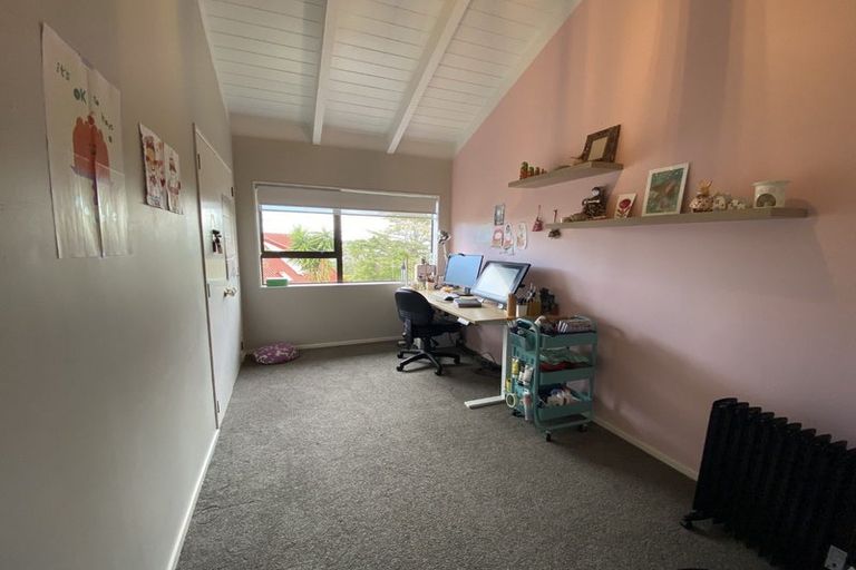 Photo of property in 6 Lingham Crescent, Torbay, Auckland, 0630