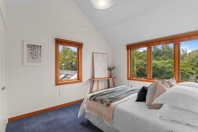 Photo of property in 17 Makora Street, Fendalton, Christchurch, 8041