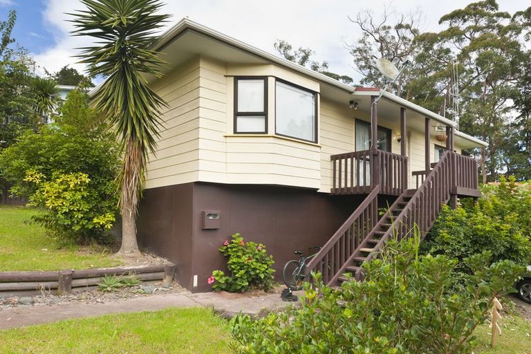 Photo of property in 18 Tikorangi Place, Morningside, Whangarei, 0110