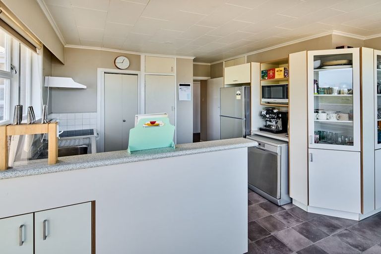 Photo of property in 7 Manitoba Place, Kingston, Wellington, 6021