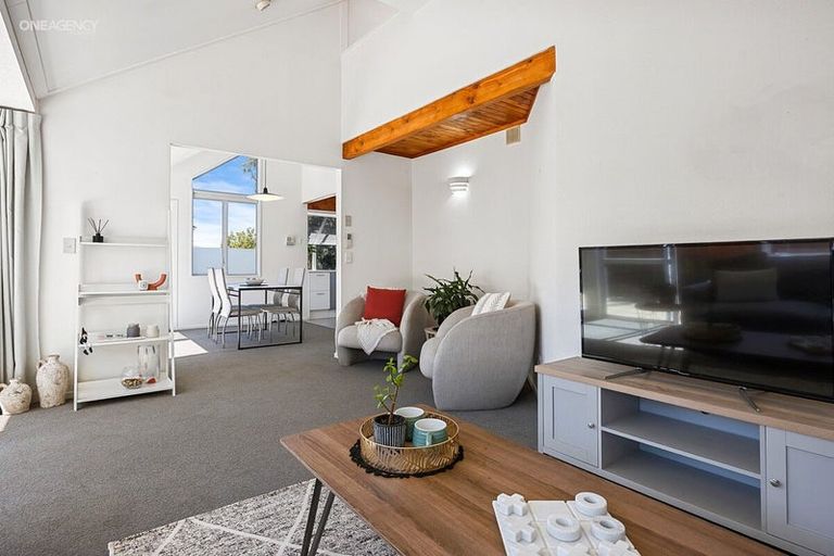 Photo of property in 3 Bush Street, Rangiora, 7400