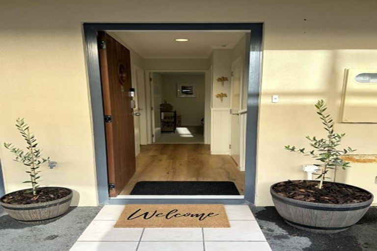Photo of property in 36m Maunganui Road, Mount Maunganui, 3116