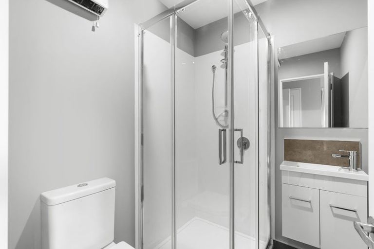 Photo of property in 10 Newnham Terrace, Upper Riccarton, Christchurch, 8041