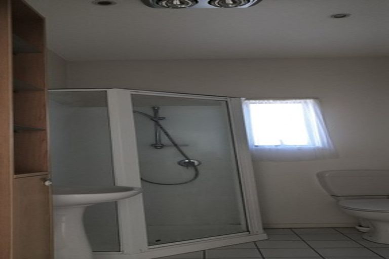 Photo of property in 78a/2 Armoy Drive, East Tamaki, Auckland, 2016