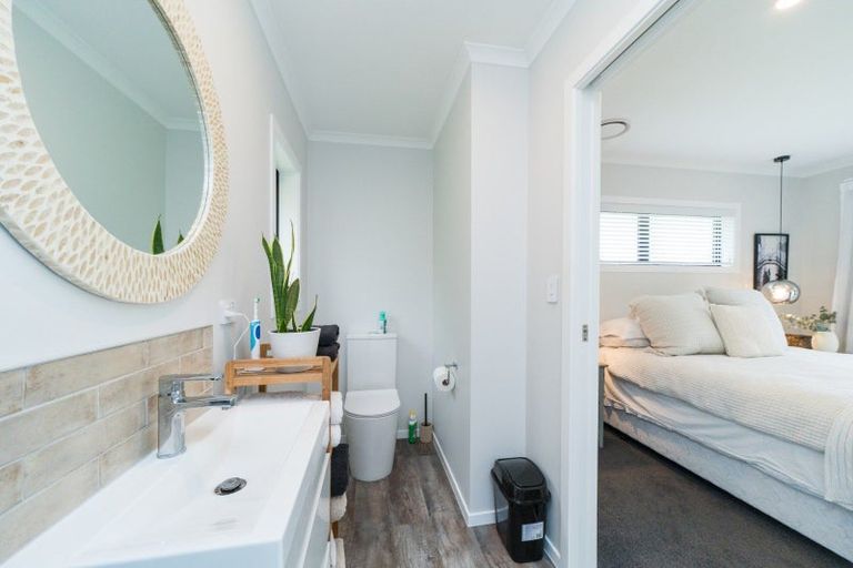 Photo of property in 1414a Napier Road, Ashhurst, 4810