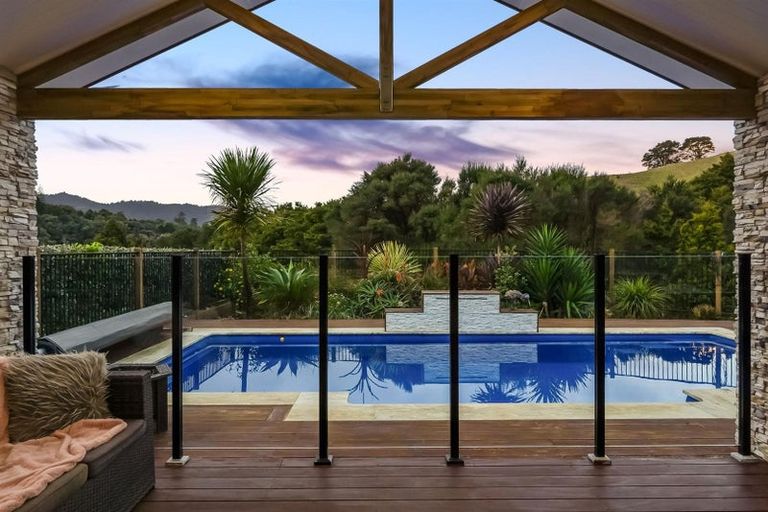 Photo of property in 4 Catherin Servant Close, Maunu, Whangarei, 0110