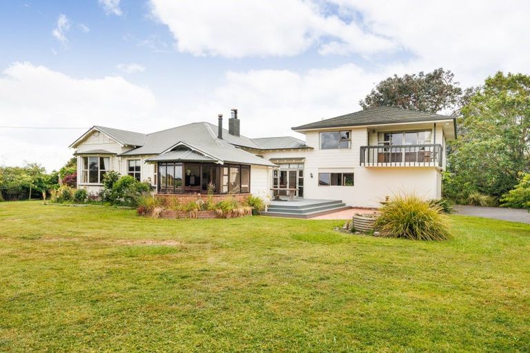 Photo of property in 852 Penny Road, Sanson, Palmerston North, 4479