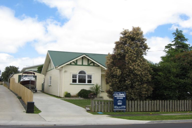 Photo of property in 18a Helvetia Road, Pukekohe, 2120