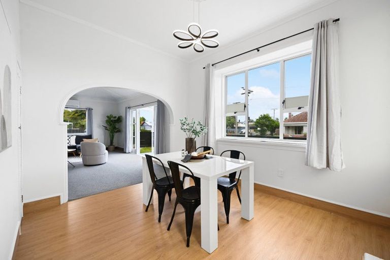 Photo of property in 64 Cook Street, Hamilton East, Hamilton, 3216