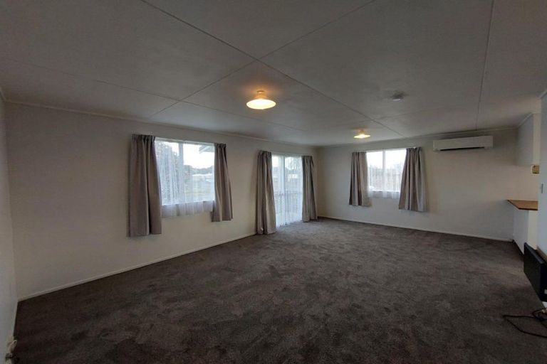 Photo of property in 12 Glasgow Street, Bell Block, New Plymouth, 4312