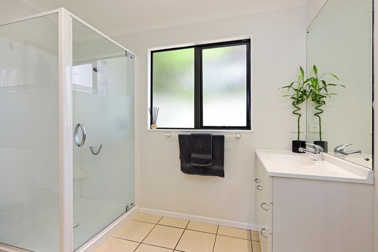 Photo of property in 24 Chelsea Drive, Taradale, Napier, 4112