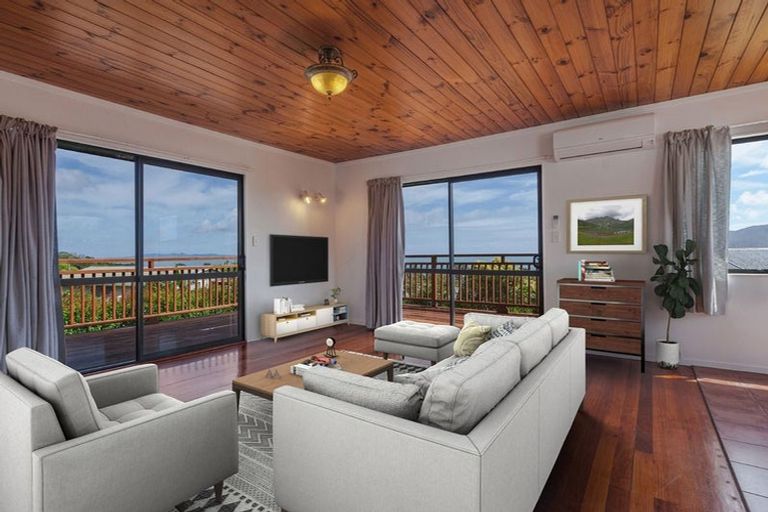 Photo of property in 11 Torsby Road, Coopers Beach, 0420