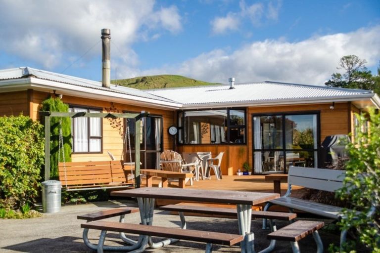 Photo of property in 112 Parkers Road, Tahunanui, Nelson, 7011