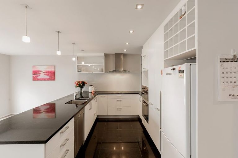 Photo of property in 5 Bushlands Park Drive, Albany, Auckland, 0632