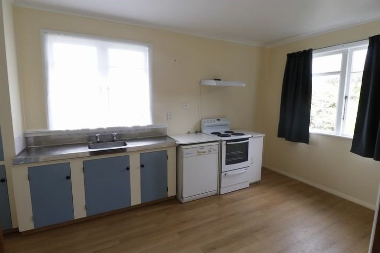 Photo of property in 24 Toi Street, Tawhero, Whanganui, 4501