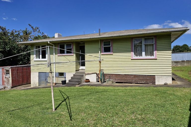 Photo of property in 17a Pembroke Street, Westown, New Plymouth, 4310