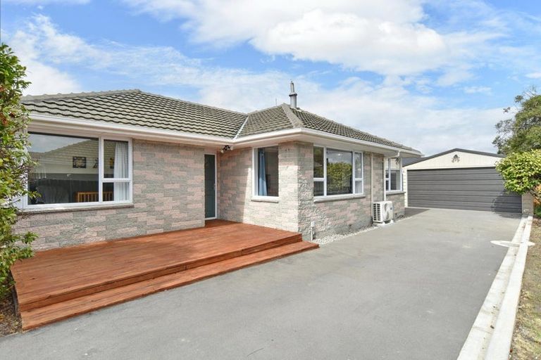 Photo of property in 187 Burwood Road, Burwood, Christchurch, 8083