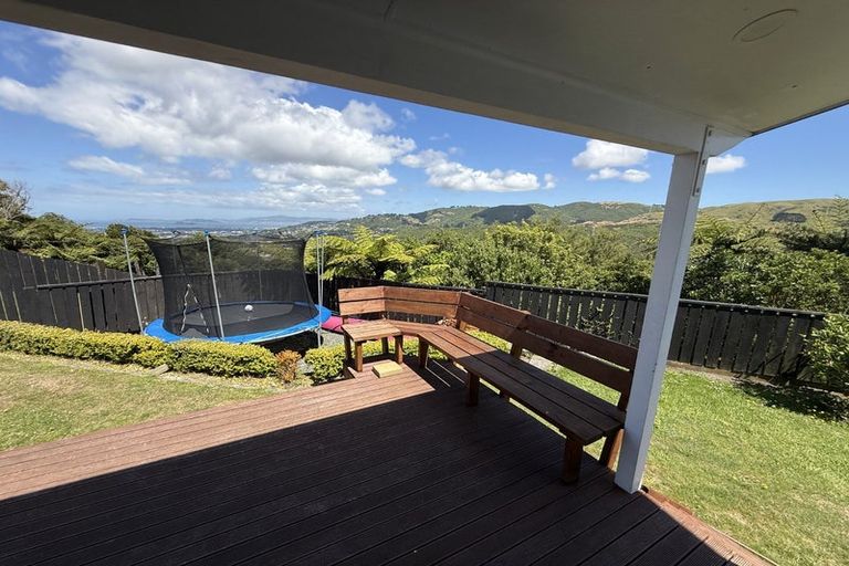 Photo of property in 43 Mossburn Grove, Kelson, Lower Hutt, 5010