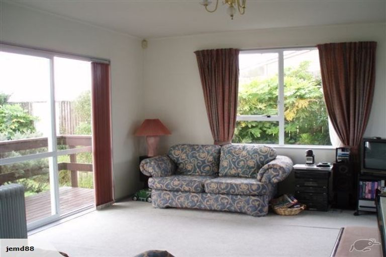 Photo of property in 162 Mark Avenue, Grenada Village, Wellington, 6037