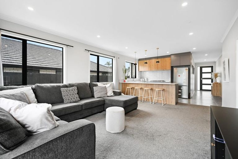 Photo of property in 24b Tokerau Drive, Rototuna North, 3210