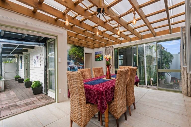 Photo of property in 41 Koputara Road, Himatangi Beach, Foxton, 4891