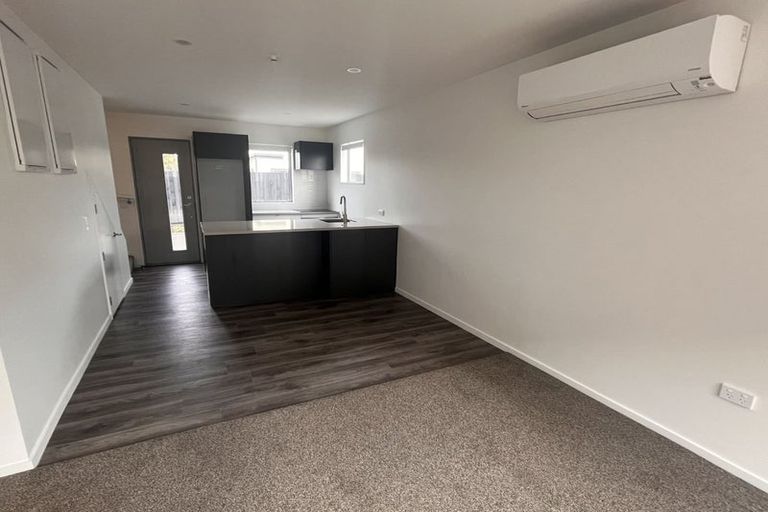 Photo of property in 4/51 Hills Road, Edgeware, Christchurch, 8013