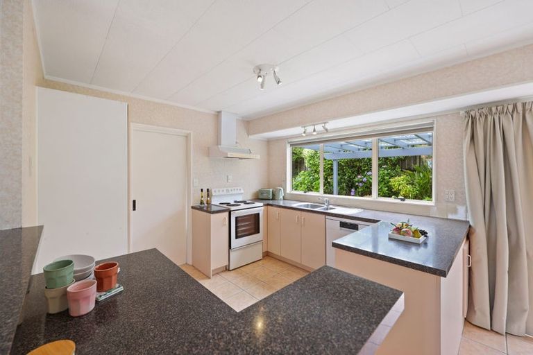 Photo of property in 22 Harvest Drive, Henderson, Auckland, 0612