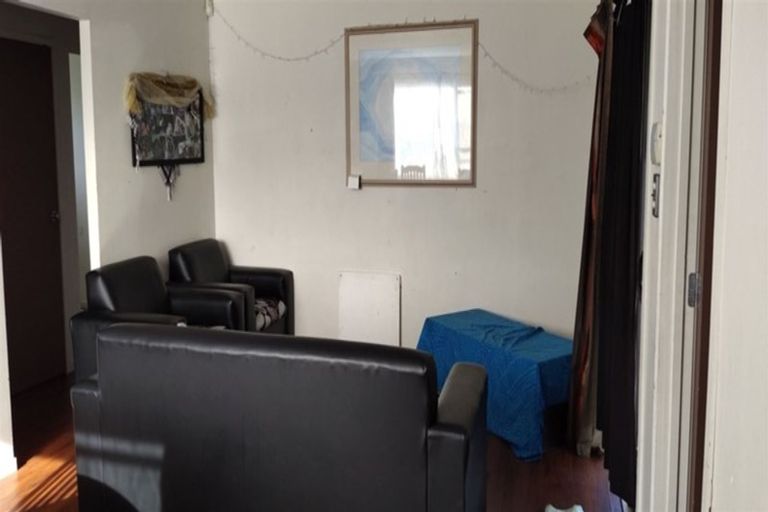 Photo of property in 1/3 Ririno Place, Manurewa, Auckland, 2102