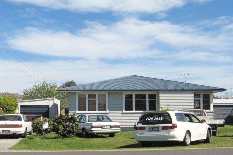 Photo of property in 13 Wellington Street, Te Hapara, Gisborne, 4010