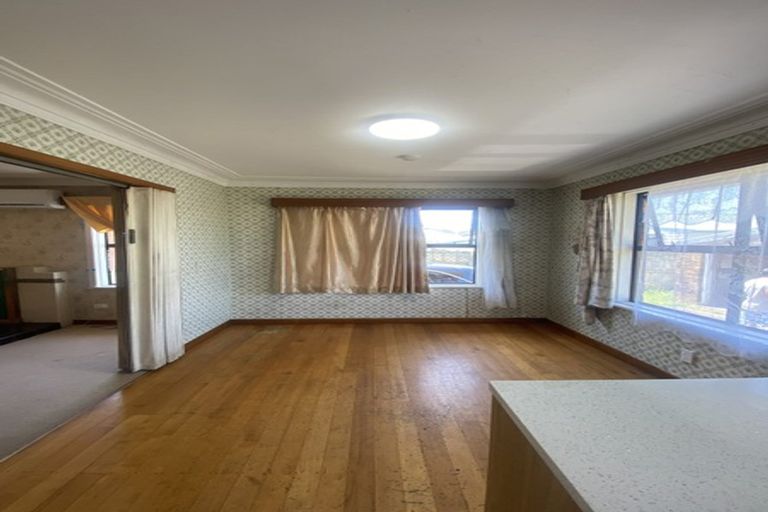 Photo of property in 35 Motatau Road, Papatoetoe, Auckland, 2025