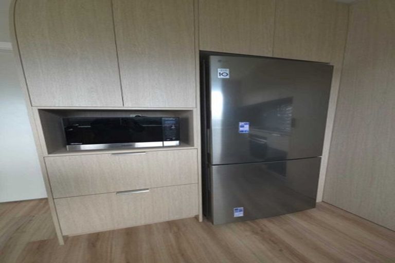 Photo of property in 1/9 Curletts Road, Sockburn, Christchurch, 8042