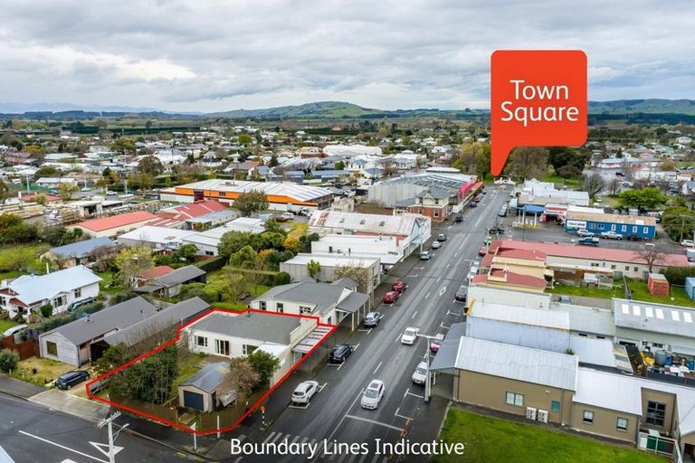 Photo of property in 36 Jellicoe Street, Martinborough, 5711