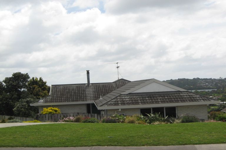 Photo of property in 728 Whangaparaoa Road, Stanmore Bay, Whangaparaoa, 0930