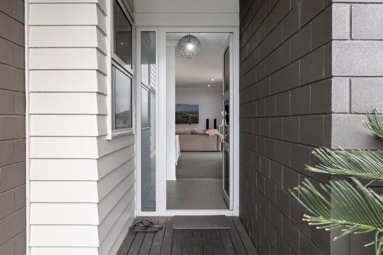 Photo of property in 88 Golden Sands Drive, Papamoa Beach, Papamoa, 3118