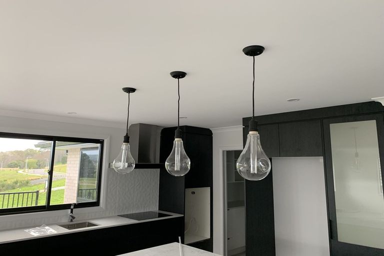 Photo of property in 10 Oyster Drive, Cooks Beach, Whitianga, 3591