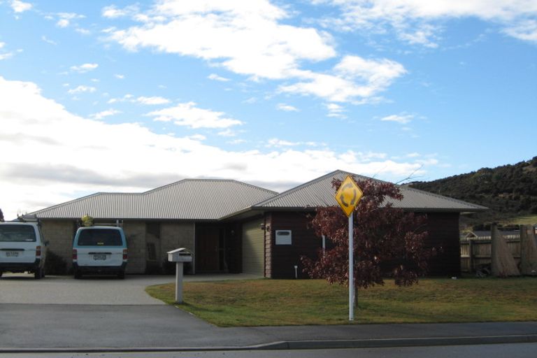 Photo of property in 84 Mount Iron Drive, Wanaka, 9305