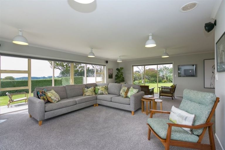 Photo of property in 457 Upland Road, Tarurutangi, New Plymouth, 4372